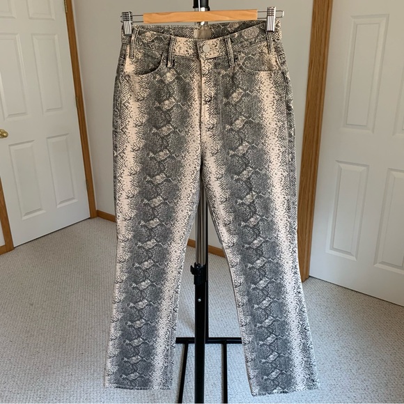 MOTHER Denim - MOTHER The Hustler Flood High Rise Jeans Snake Print Size 27